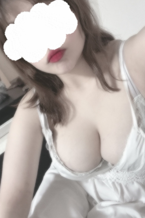 皆乃すい